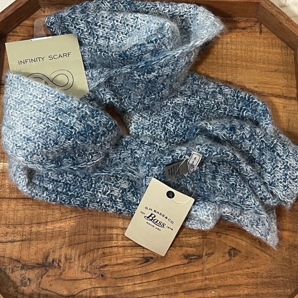 BASS Super Soft & Cozy Warm Infinity Scarf